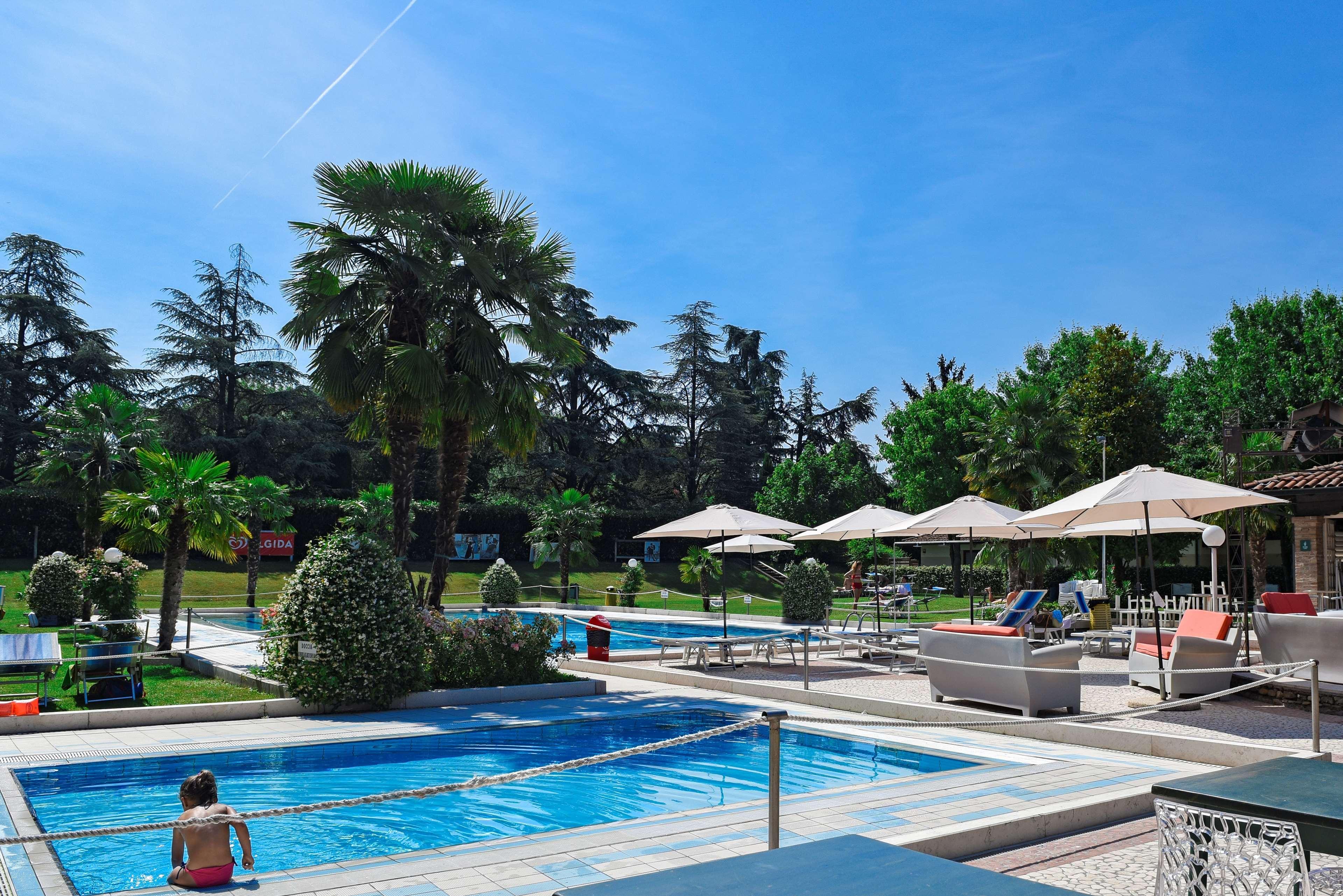 Hotel Western Modena 4*